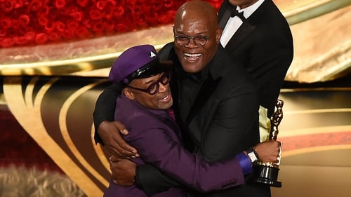 Spike Lee is congratulated by Samuel L Jackson - "Let's all mobilise, let's all be on the right side of history, make the moral choice between love versus hate"