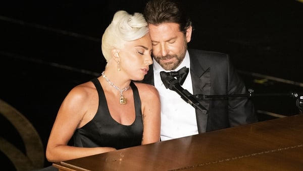 Lady Gaga and Bradley Cooper perform Shallow at the Oscars