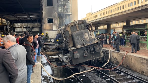 Train rammed into a barrier at Ramses station