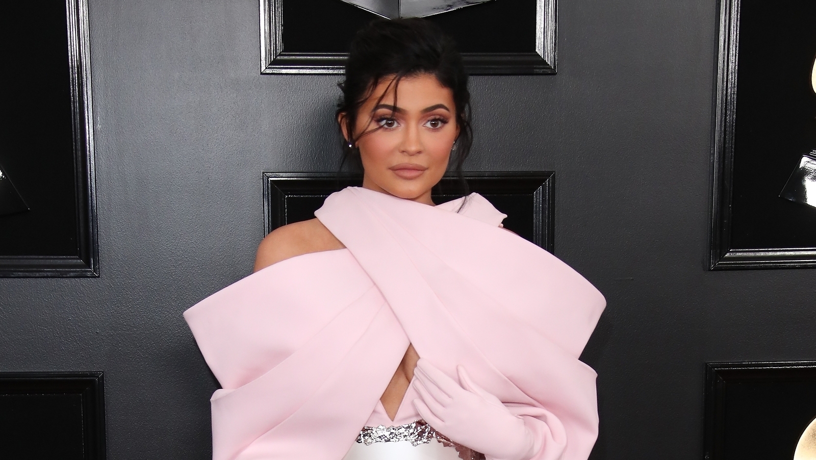 Kylie Jenner Becomes World's Youngest Billionaire