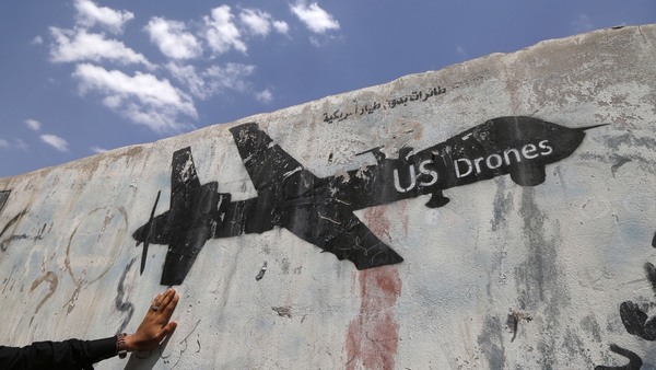 Graffiti protesting against US drone strikes in Yemen. Photo: Mohammed Hamoud/Getty Images