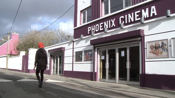 The Phoenix Cinema sa Daingean