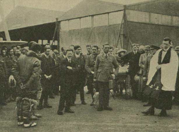 The start of Major Woods' unlucky flight: the blessing of the pilots and their machines at Eastwood Photo: Illustrated London News, 26 April 1919
