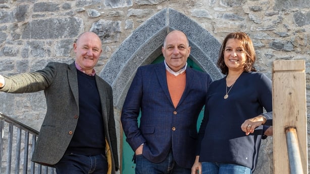 hugh wallace with anne and gary