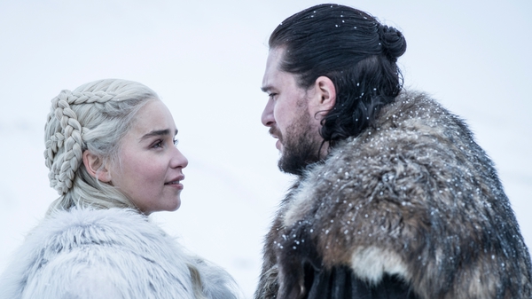 Daenerys Targaryen (Emilia Clarke) and Jon Snow (Kit Harrington) in Game of Thrones