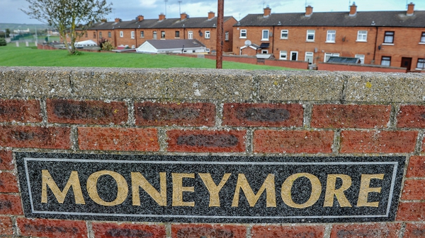 Gardaí were alerted to the suspicious device in the Moneymore estate last night