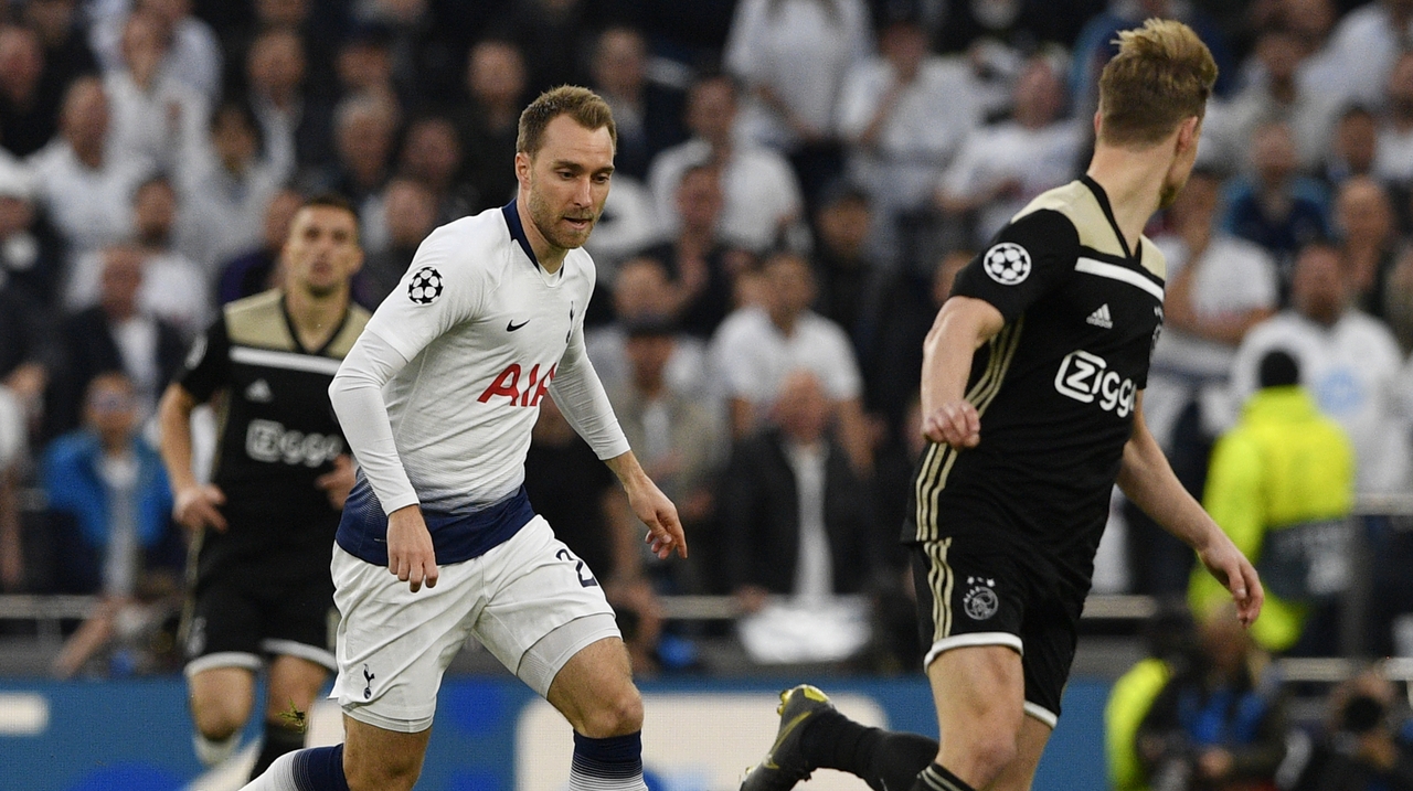 watch ajax v tottenham