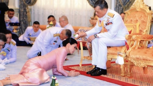 King Maha Vajiralongkorn married his consort in a lavish ceremony