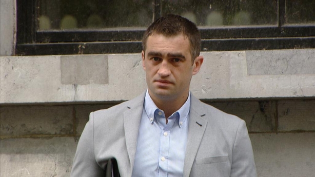 Séanann Jamie Downes go ndearna sé ionasaí ar Chian Ó Griallais