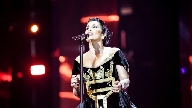 2) Albania - Jonida Maliqi with Ktheju tokës