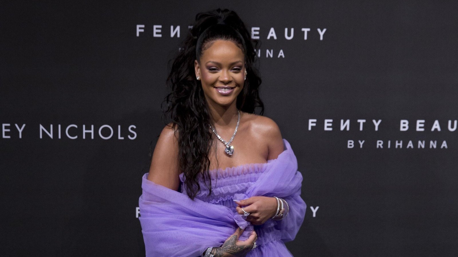 Luxury leader LVMH planning fashion brand with Rihanna - report