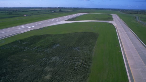 Dublin Airport runway