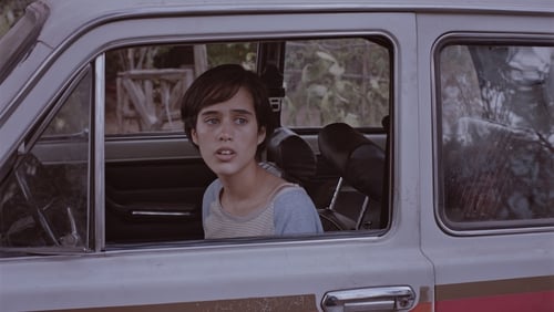 Demian Hernández as Sofía in Too Late to Die Young