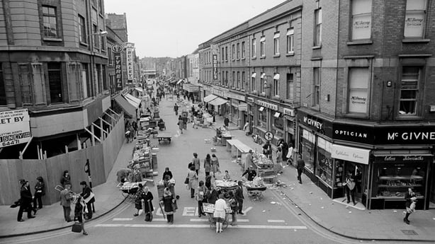 Moore Street, Dublin (1974) Photo by Eve Holmes