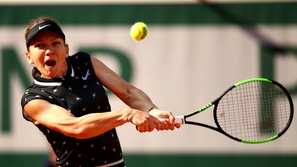 Simona Halep charged into the quarter-finals at Roland Garros