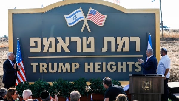 Benjamin Netanyahu unveiled the sign after the new community was approved in principle