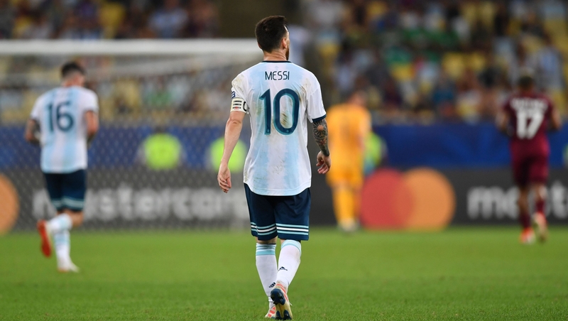 'Flagbearer' Messi working hard in new Argentina role