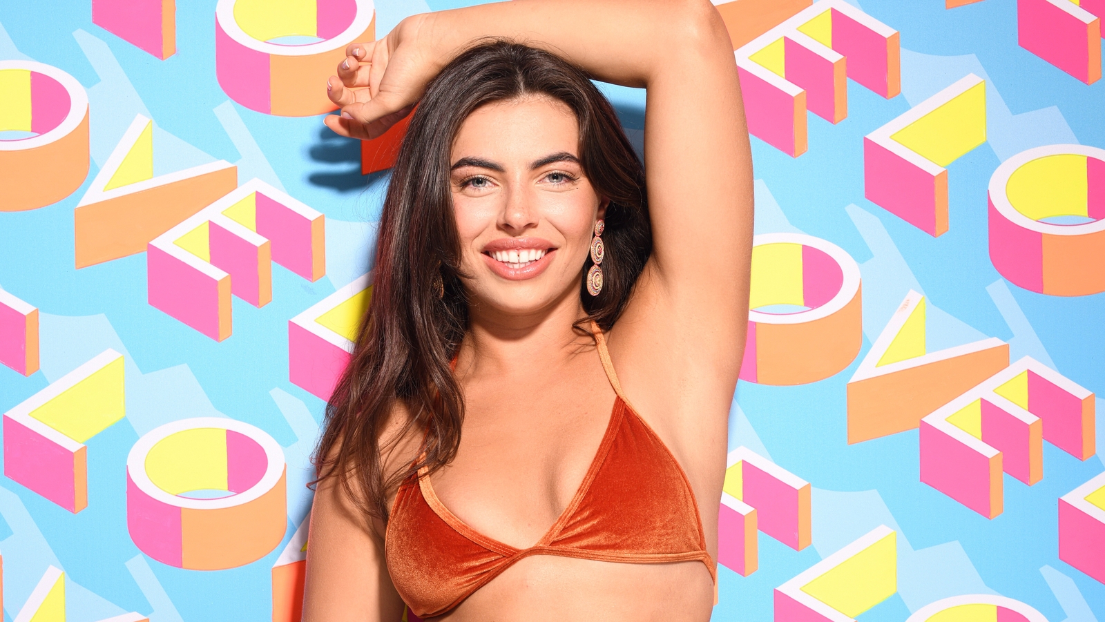 Love Island Drops Two New Bombshells