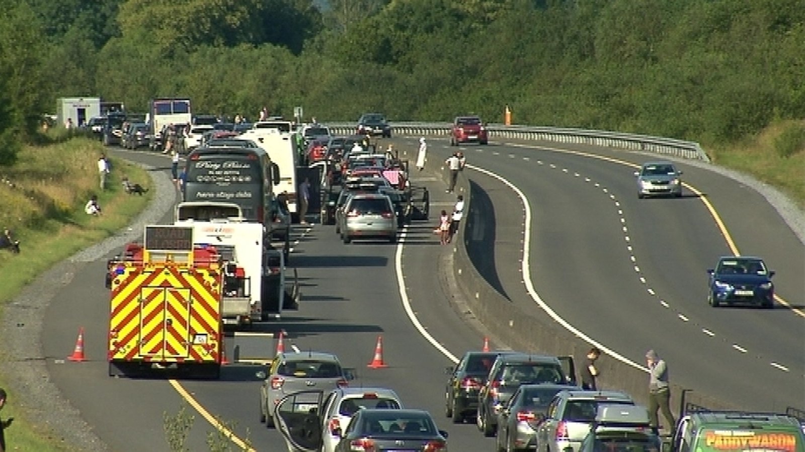 Pair hospitalised after Limerick motorway crash