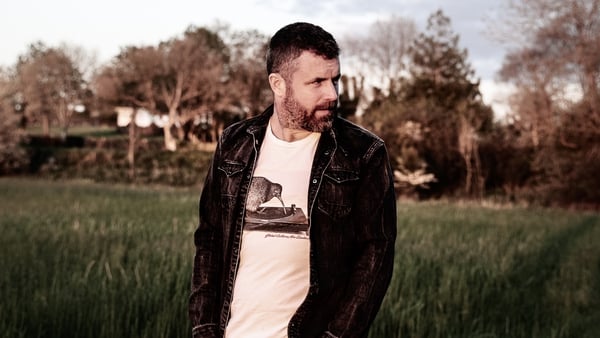 Mick Flannery consolidates his position as one of the finest singers in the country