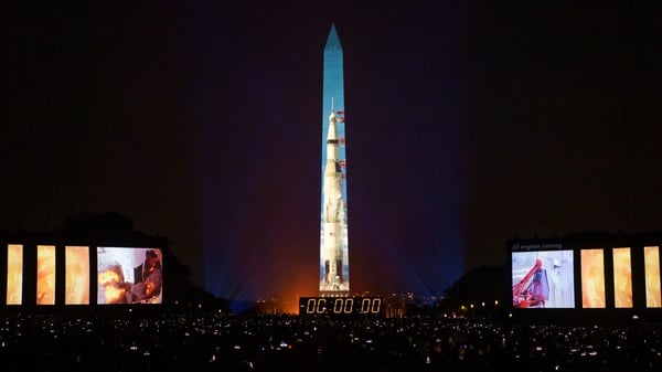 Apollo 50: Go for the Moon combined full-motion projection-mapping artwork on the Washington Monument