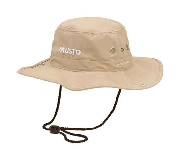 Musto hat