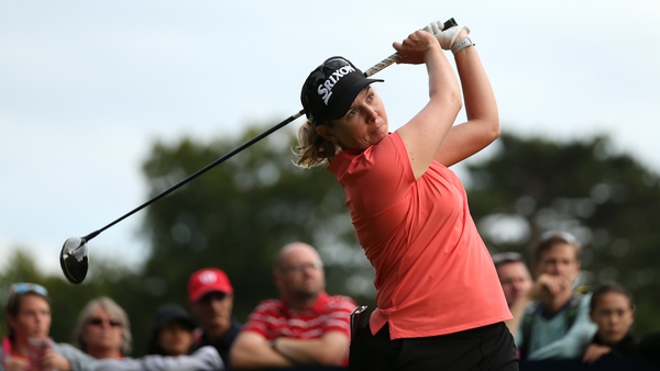 Buhai extended her lead to three strokes