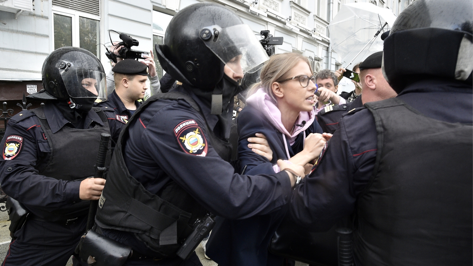 Almost 700 Protesters Detained At Moscow Rally