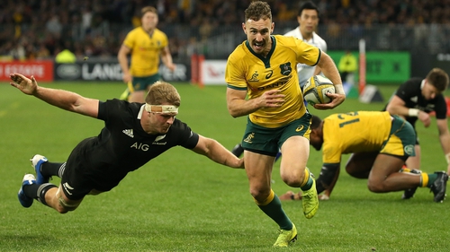 Nic White scores a try for Australia against new Zealand
