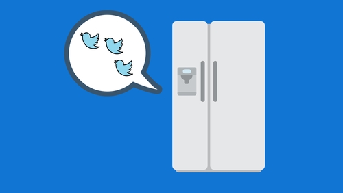 Rather than losing her cool, Dorothy used her family's fridge to tweet