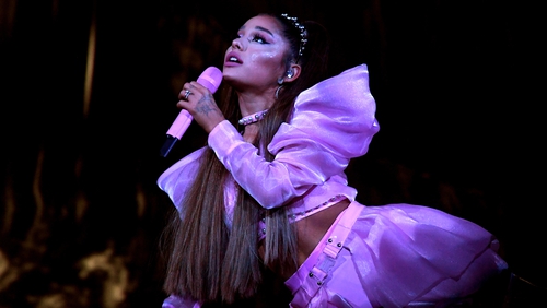 Ariana Grande Pays Tribute To Manchester Ahead Of Gig