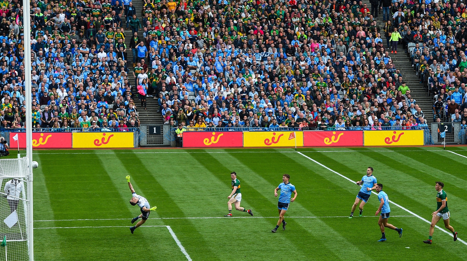 dublin-absolutely-in-the-driving-seat-for-replay