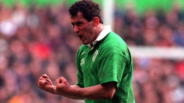Eric Elwood was one of the leading Irish out-halfs in the 1990s
