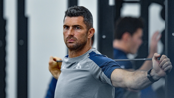 Rob Kearney had to get physical in the hotel room
