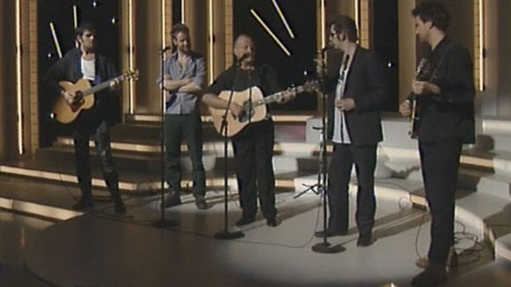 Christy Moore and Shane MacGowan accompanied by the Benzini Brothers (1994)