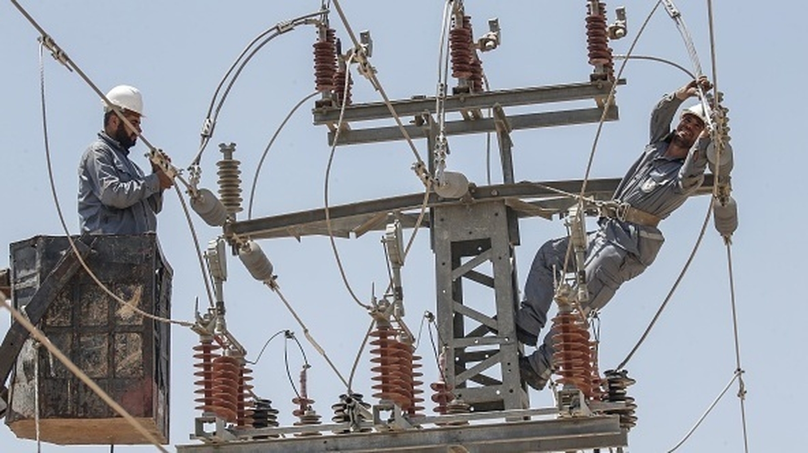 Israeli electricity firm warns of West Bank power cuts