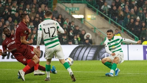 Mohamed Elyounoussi scores Celtic's's second goal
