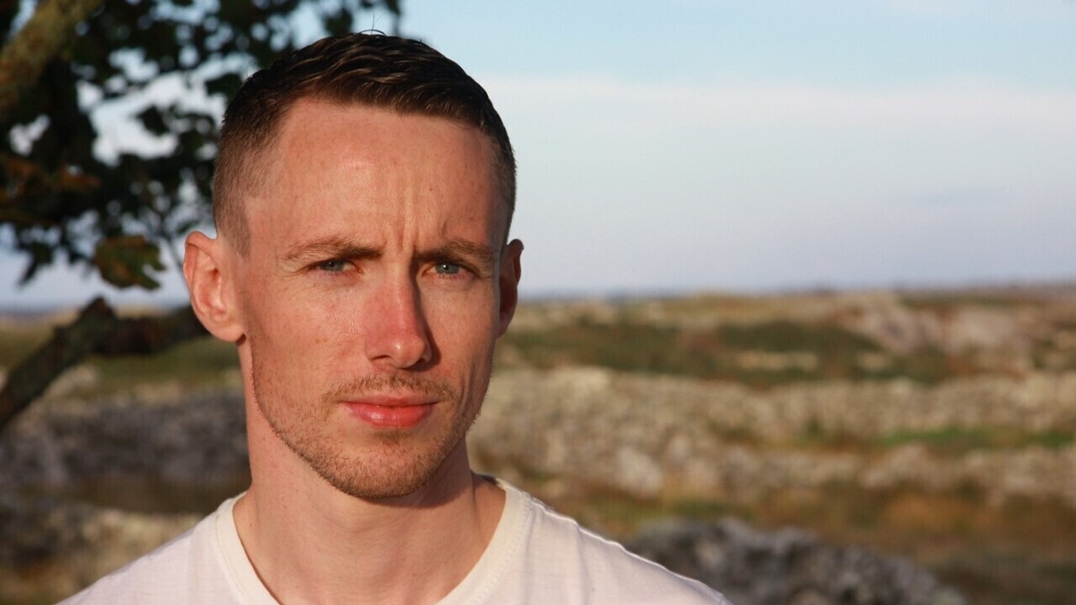 Clár 4 - Eoghan Ó Loideáin Clár 4 - Eoghan Ó Loideáin