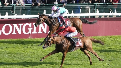 Frankie Dettori and Enable suffer Prix de l'Arc de Triomphe heartache Frankie Dettori and Enable suffer Prix de l'Arc de Triomphe heartache