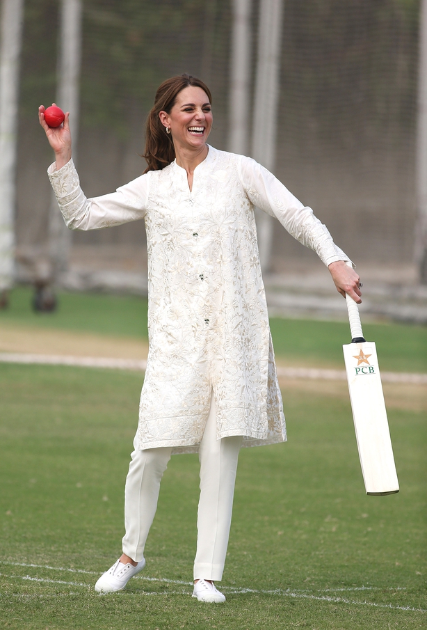  The duchess wore all-white to play cricket (Ian Vogler/PA)