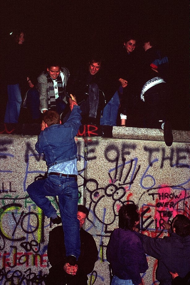 Scaling the wall on November 9, 1989 (iStock/PA)