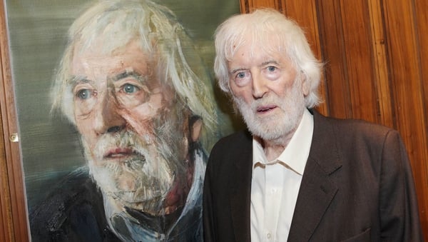 Tom MacIntyre pictured at the unveiling of his portrait by Colin Davidson at the Abbey Theatre (Pic: Brian McEvoy)