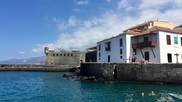 Purto de La Cruz