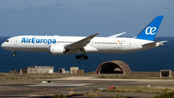 IAG had originally agreed to buy Air Europa for €1 billion in November 2019