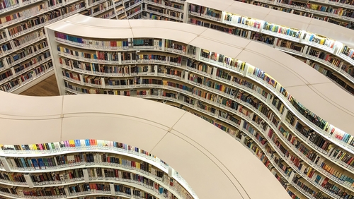 Distant reading allows us to analyse hundreds or thousands of texts that no individual could read within the span of a lifetime Photo: Getty Images