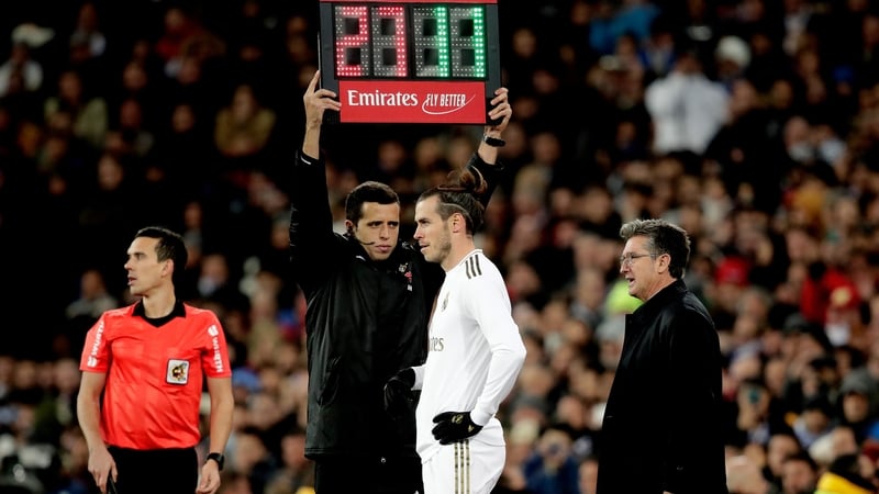 Bale booed by Real Madrid fans at the Bernabeu