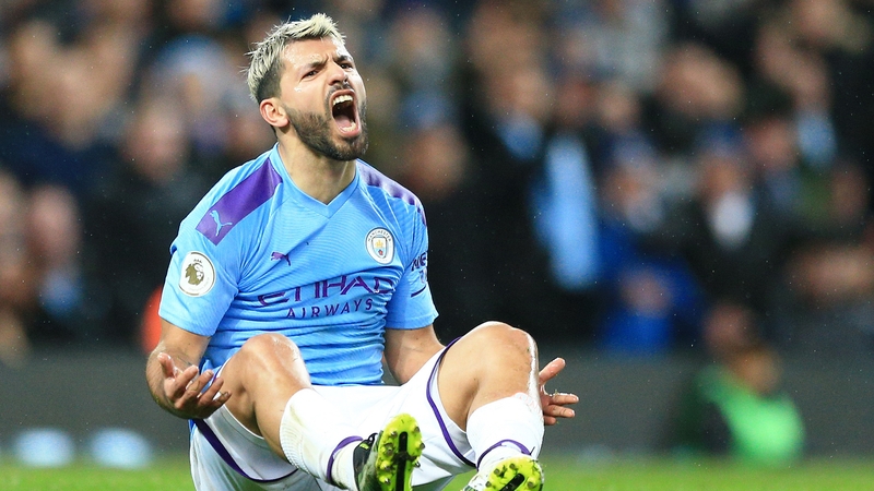 Sergio Aguero departed the pitch with a thigh injury in Manchester City's win over Chelsea