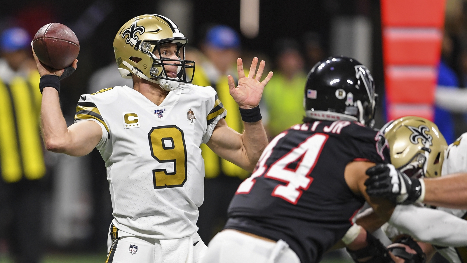 New Orleans Saints beat Atlanta Falcons 26-18 to capture third consecutive  NFC South title