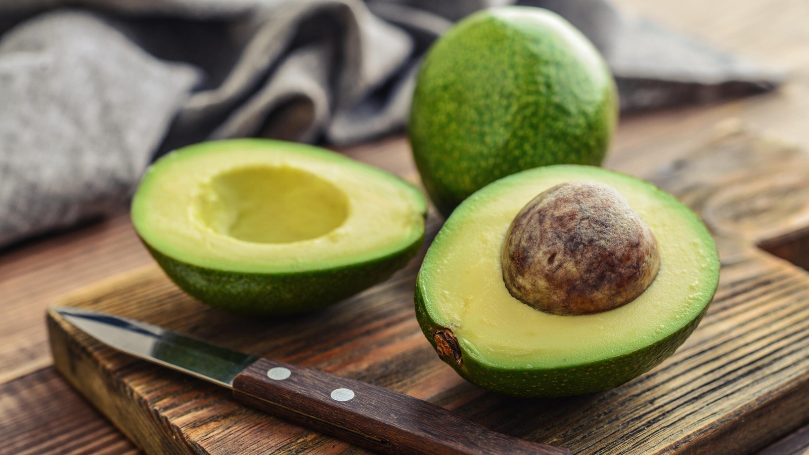 Avocados may prevent weight gain in middle age, research suggests