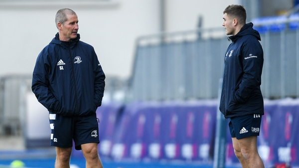 Stuart Lancaster and Jordan Larmour at Leinster training